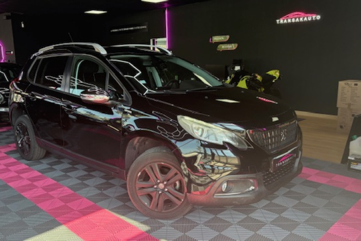 PEUGEOT 2008
