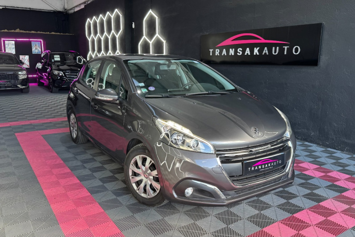 PEUGEOT 208 BUSINESS