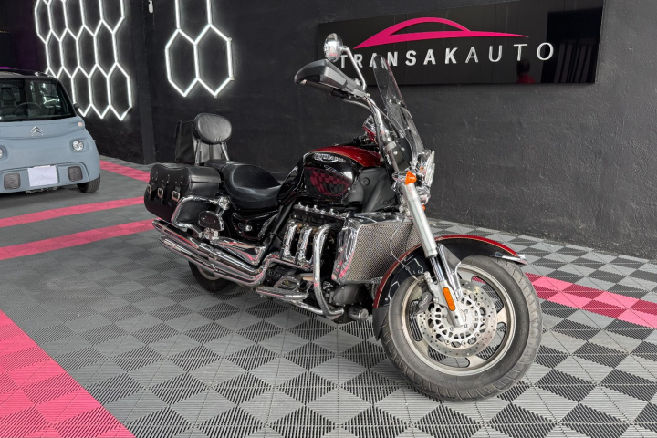 TRIUMPH ROCKET III