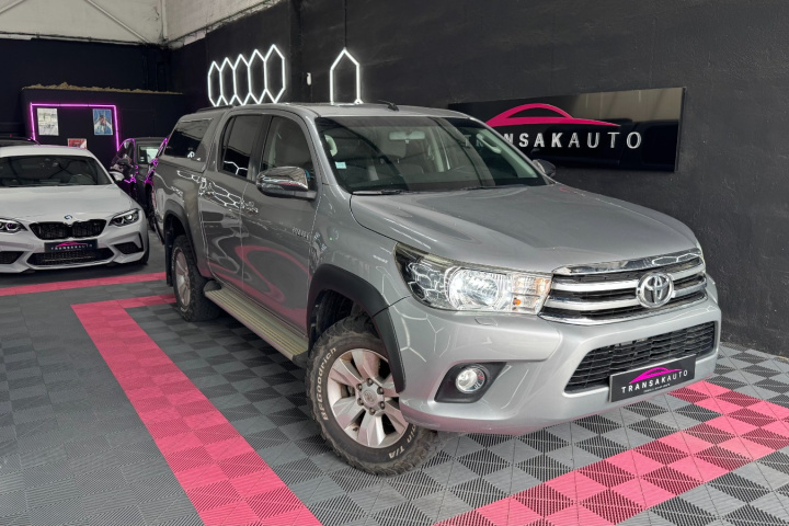 TOYOTA HILUX DOUBLE CABINE
