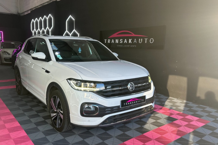 VOLKSWAGEN T-CROSS