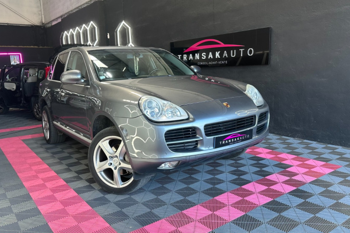 PORSCHE CAYENNE