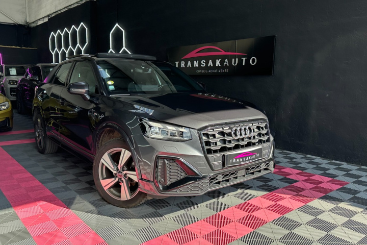 AUDI Q2