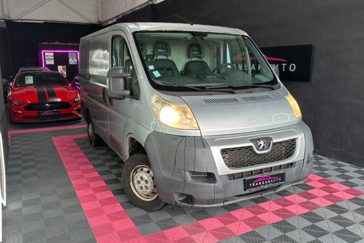 PEUGEOT BOXER FOURGON