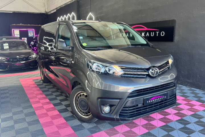 TOYOTA PROACE FOURGON