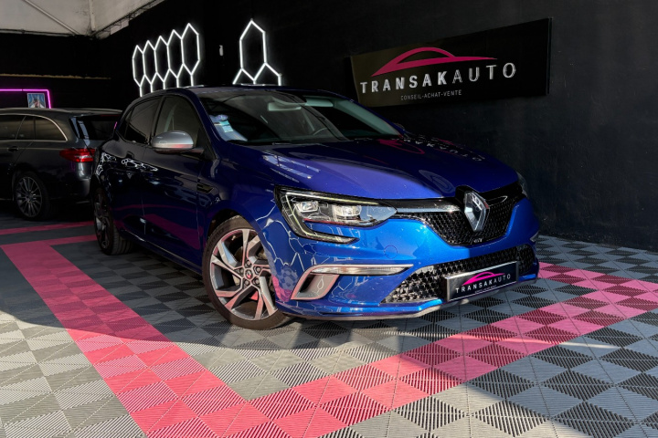 RENAULT MEGANE IV BERLINE
