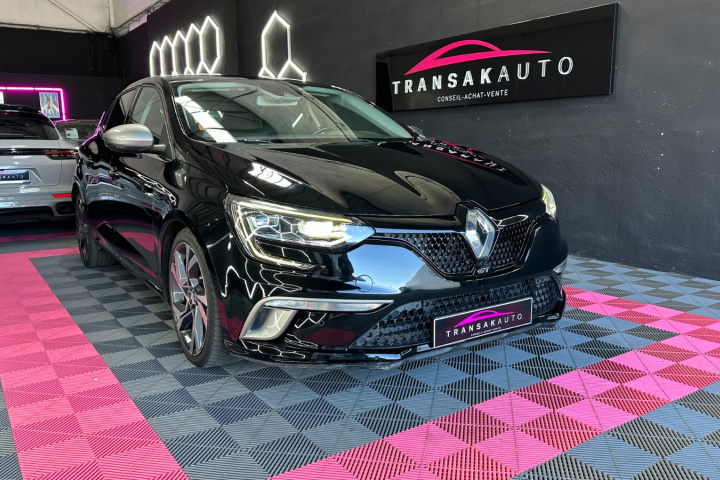 RENAULT MEGANE IV BERLINE